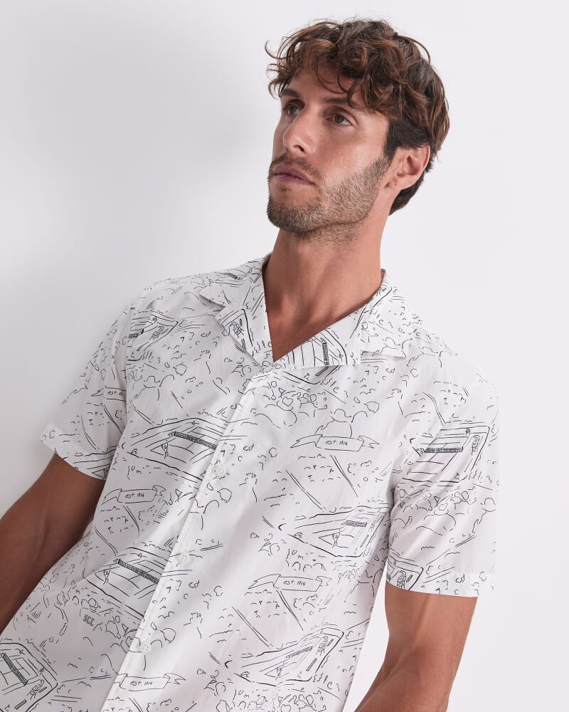 Rally Short Sleeve Print Shirt in WHITE/NAVY