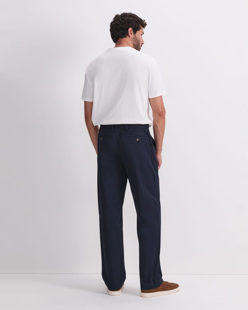 Classic Fit Chino in FRENCH NAVY