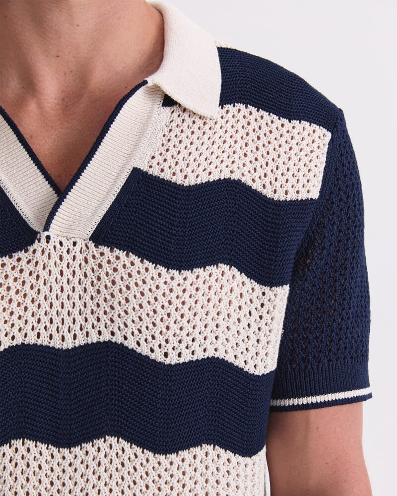 Wave Stripe Knit Polo in NAVY/WHITE