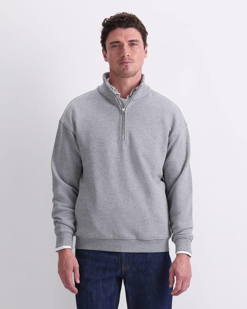 Quarter Zip Sweatshirt in GREY MARLE