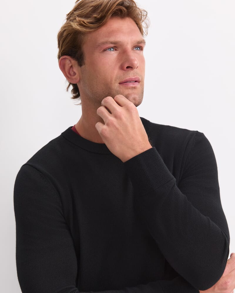 Merino Crew Neck Knit in BLACK