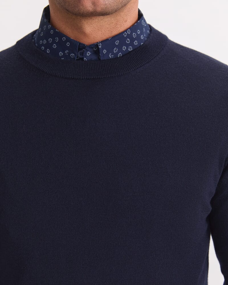 Merino Crew Neck Knit in NAVY