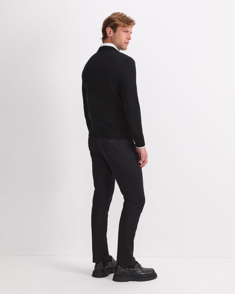 Merino V-Neck Knit in BLACK