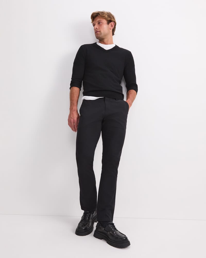 Merino V-Neck Knit in BLACK