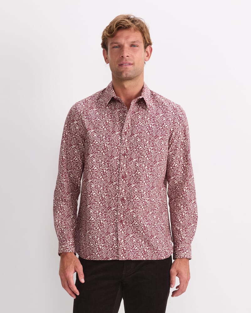 Long Sleeve James Paisley Shirt in BERRY