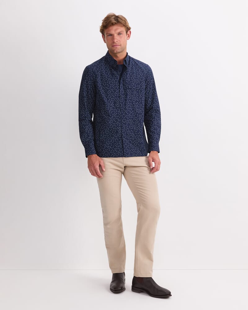 Long Sleeve Wyatt Printed Shirt in NAVY