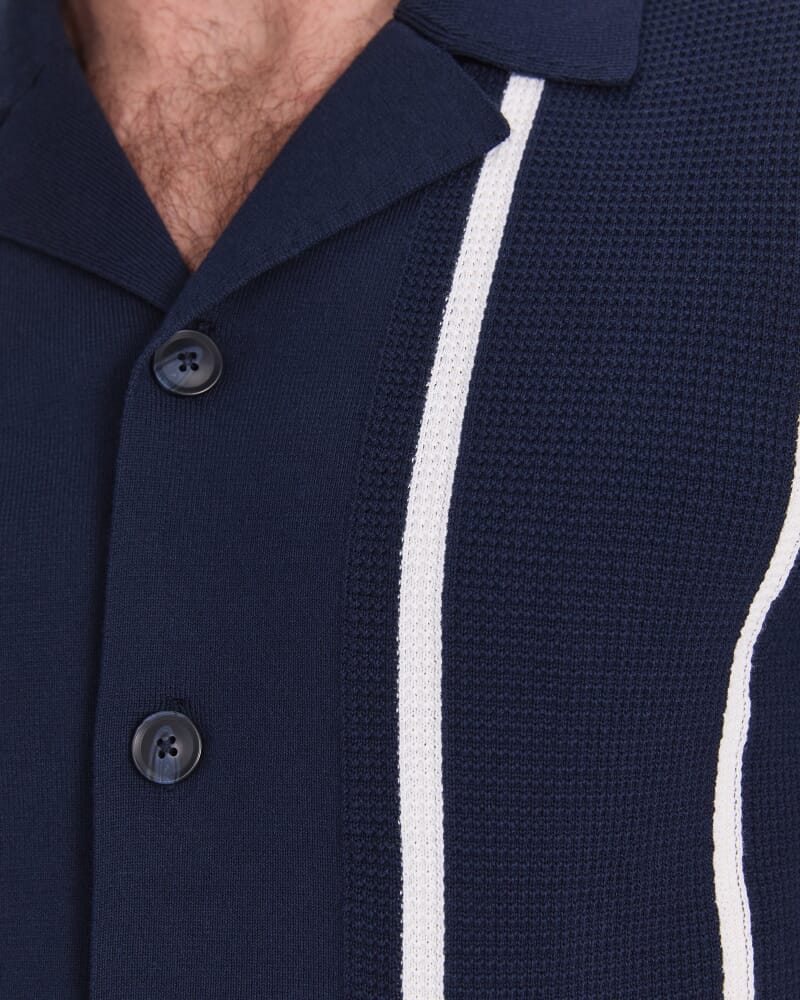 Marc Short Sleeve Knit Shirt in NAVY/WHITE