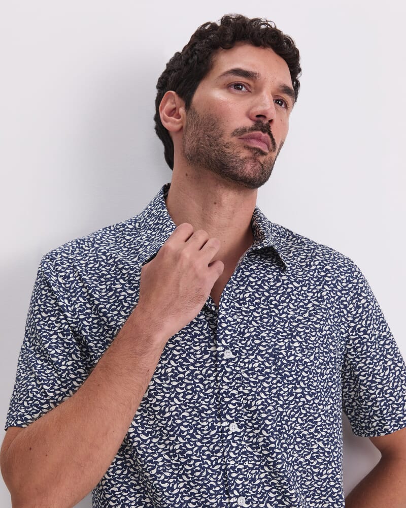 Shoal Short Sleeve Liberty Print Shirt in NAVY/WHITE