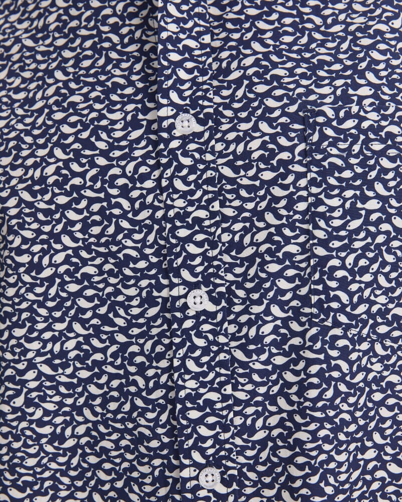 Shoal Short Sleeve Liberty Print Shirt in NAVY/WHITE