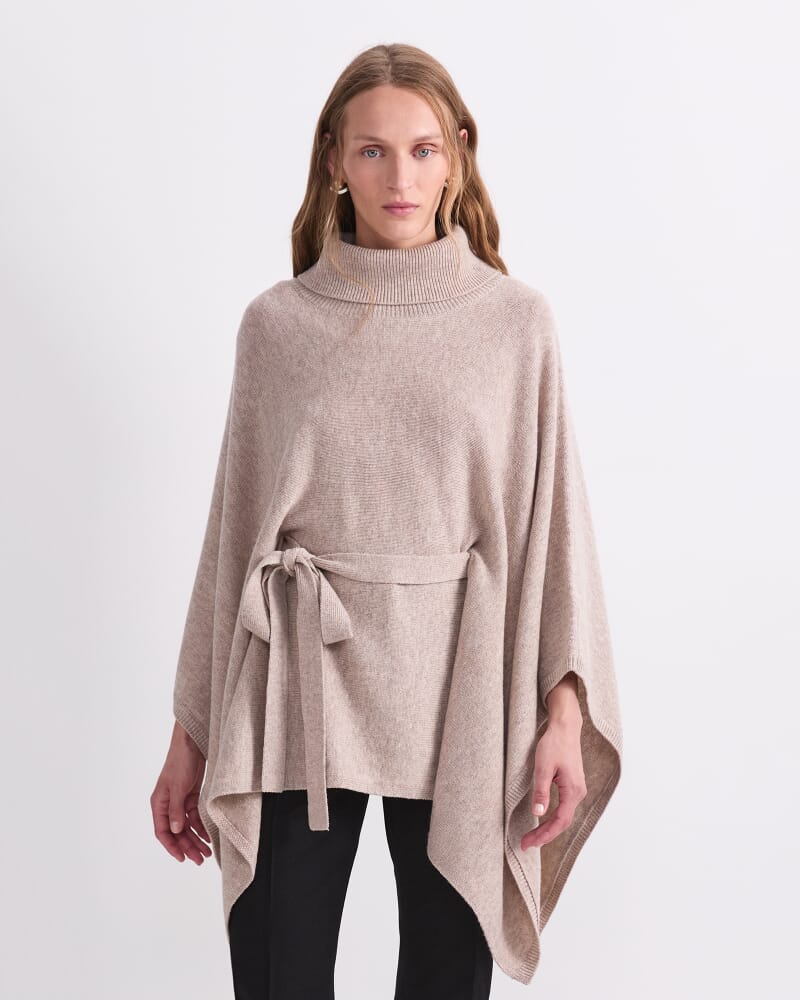 Sunshine Poncho in OATMEAL