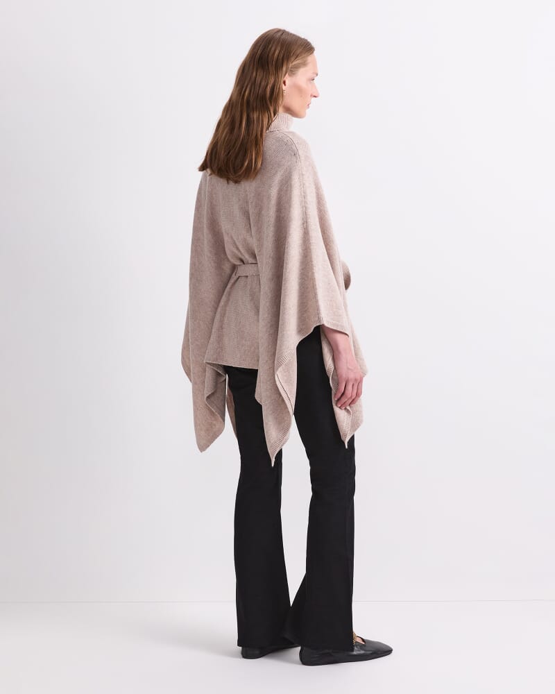 Sunshine Poncho in OATMEAL