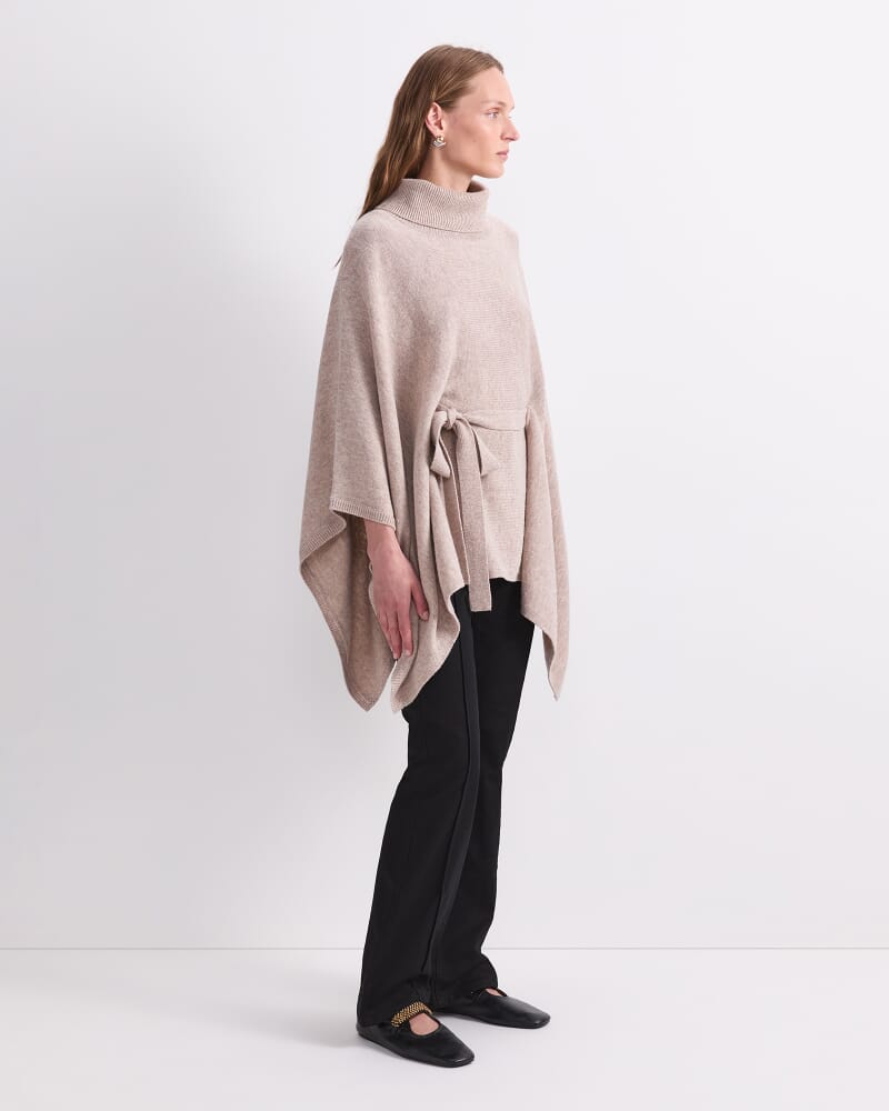 Sunshine Poncho in OATMEAL